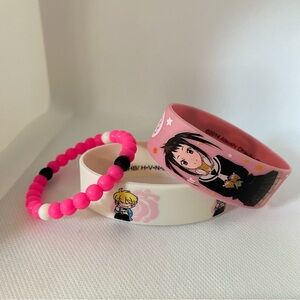 🆕 3pc, Anime themed rubber bracelet set.